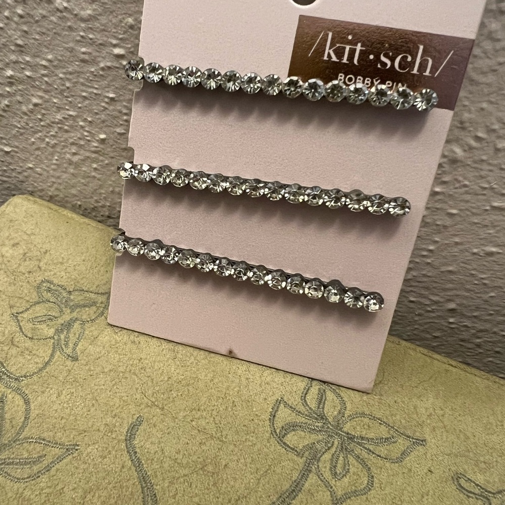 Kitsch 3-pack of Rhinestone Bobby pins